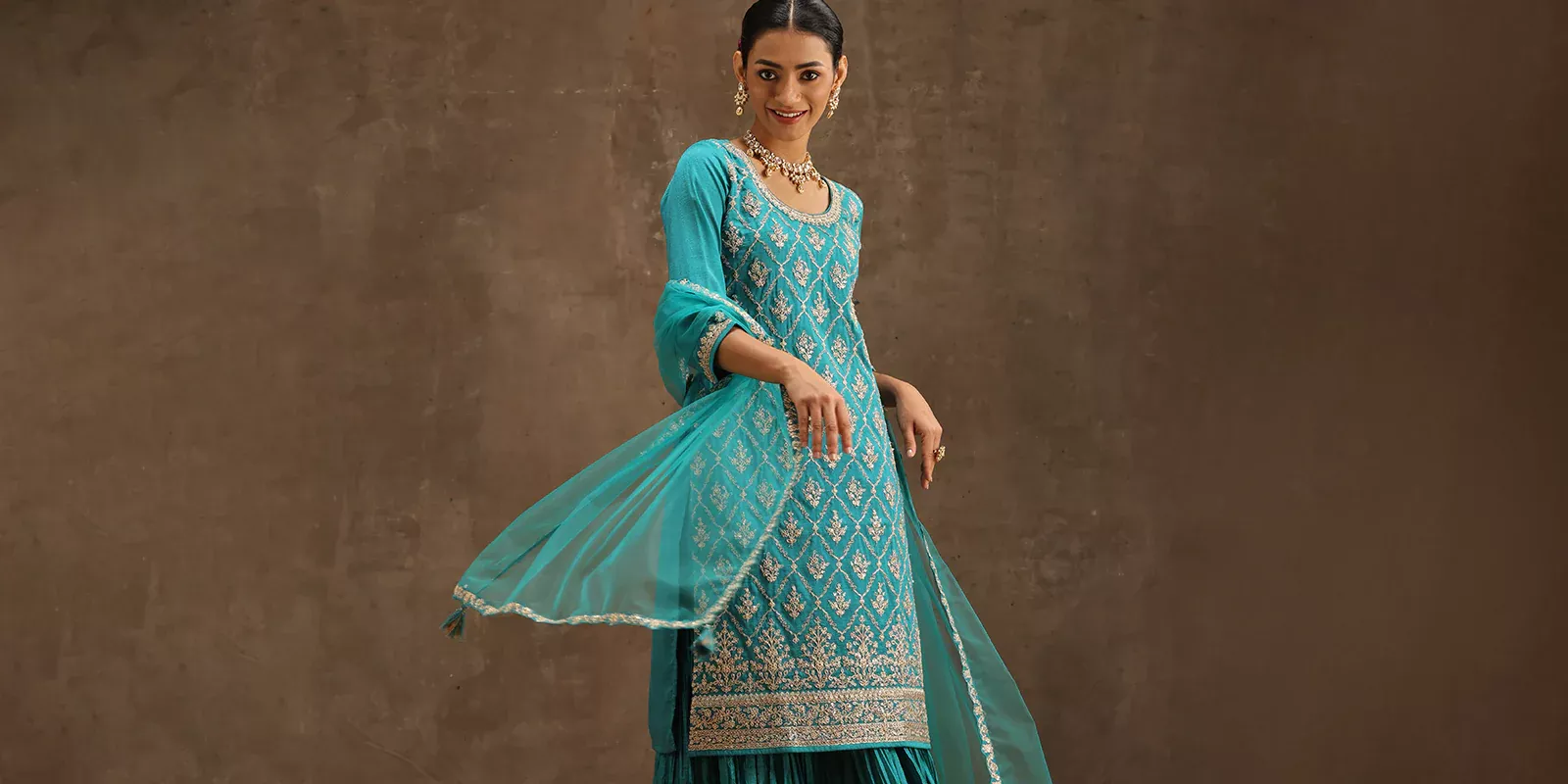 Printed summer kurta for a complete casual look