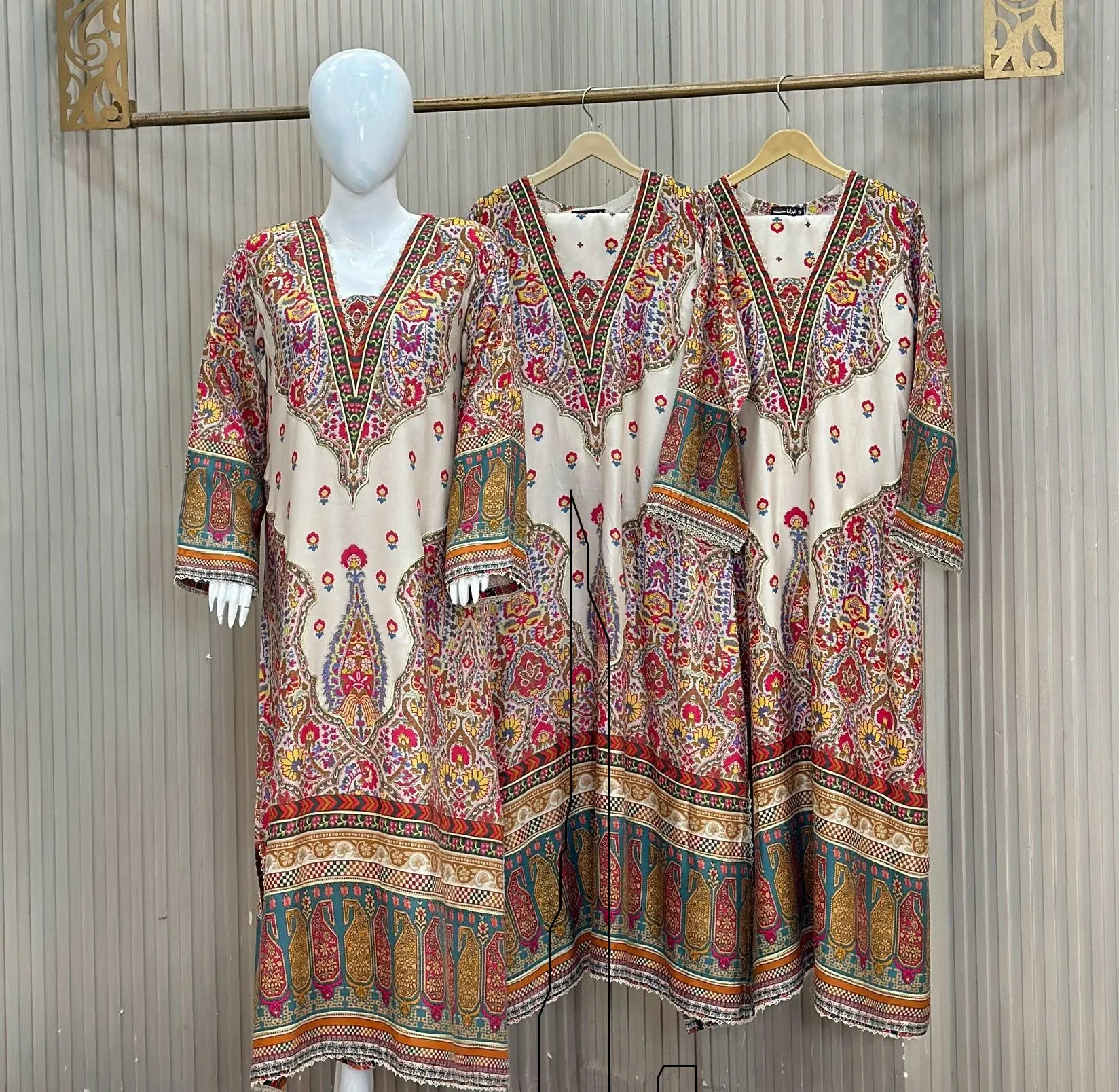 Dhanak Marina Kaftan 3 Piece Suit - Multi-color Print
