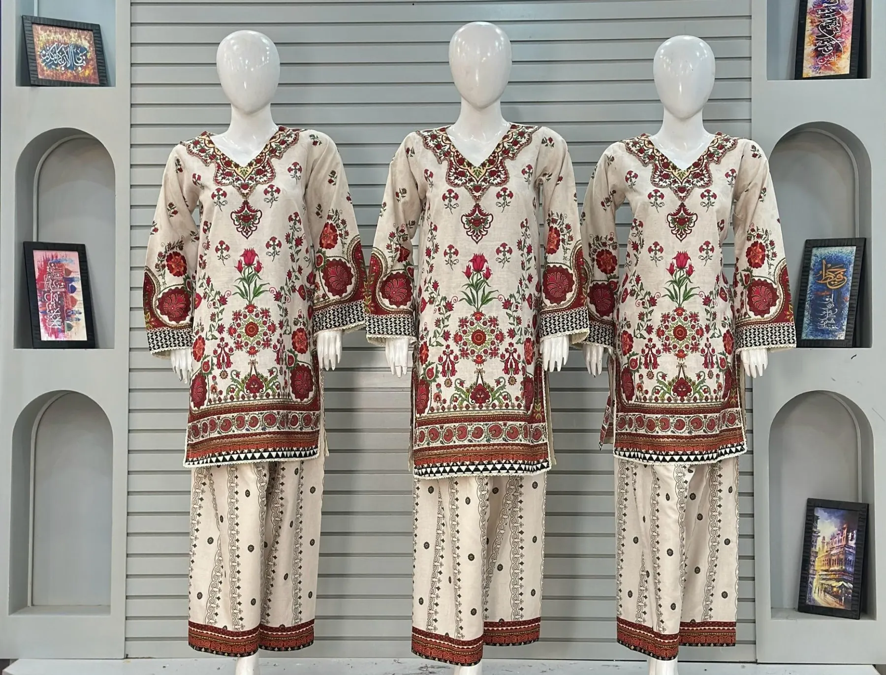 Off-white with Maroon Design Print Suit - Premium Khaddar