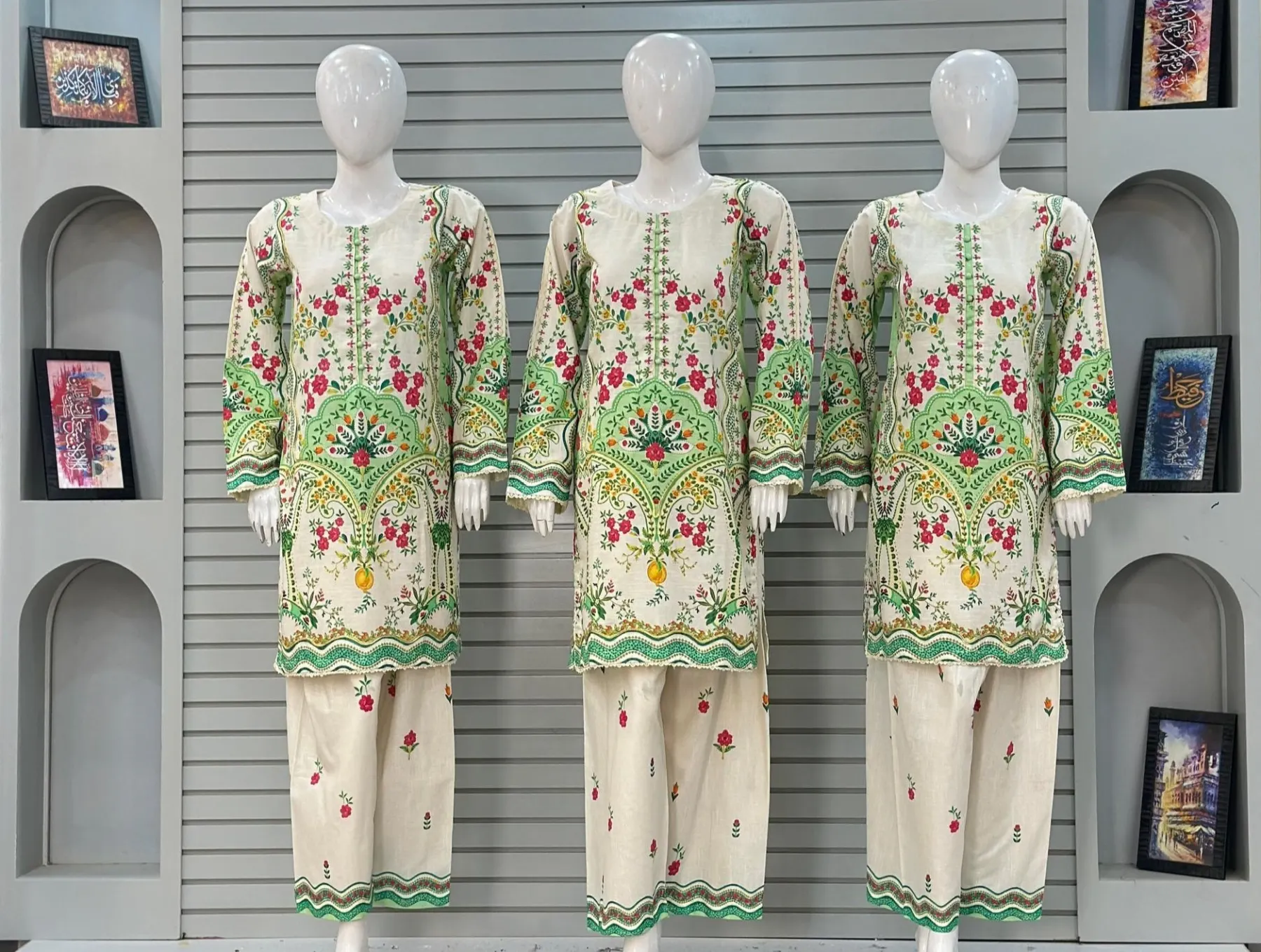 Green Printed Farshi Shalwar Qamiz 3 Piece Suit - Premium Khaddar