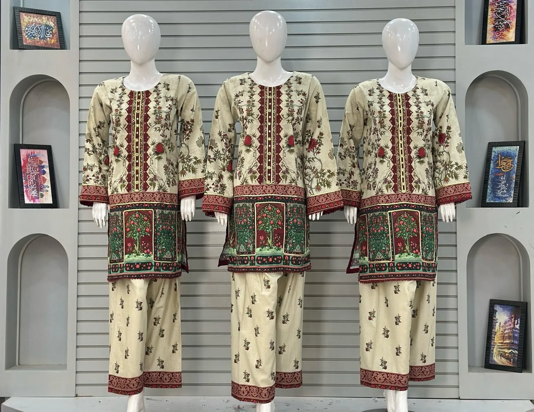 3 Piece Suit - Farshi Shawar Premium Khaddar Printed Design Combined Off-White Red and Green